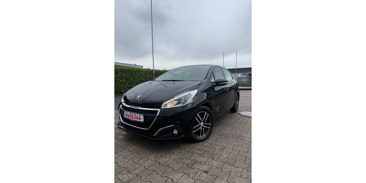 Peugeot 208 132.750 km 6.400 &euro; Wuppertal 42329