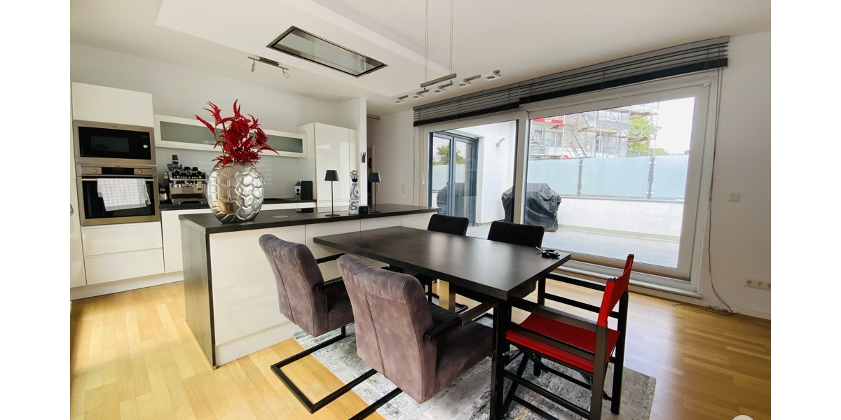 Wohnen auf einer Ebene Moderne, hochwertige 3 Zimmer-Wohnung mit Bungalow-Charakter - Erdgeschoßwohnung Düsseldorf Heerdt | Angebot:27239620