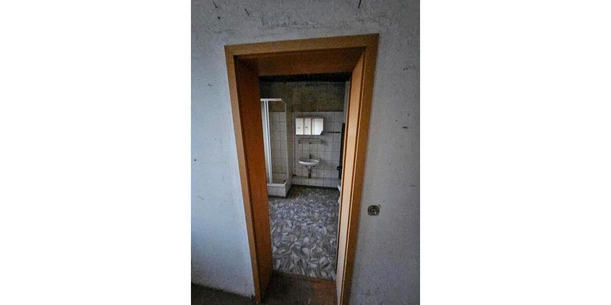 Mehrfamilienhaus, Wohnhaus Neuss Reuschenberg - 8 Zimmer, 140 m&sup2;, 199.999&euro; | Angebot:24978030