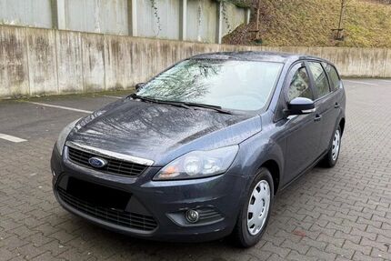 Ford Focus 111.000 km 2.999 € Remscheid 42853