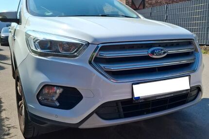 Ford Kuga 123.800 km 10.500 &euro; Langenfeld 40764