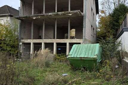 Haus Lindlar - 12 Zimmer, 399 m&sup2;, 212.000&euro; | Angebot:24600291