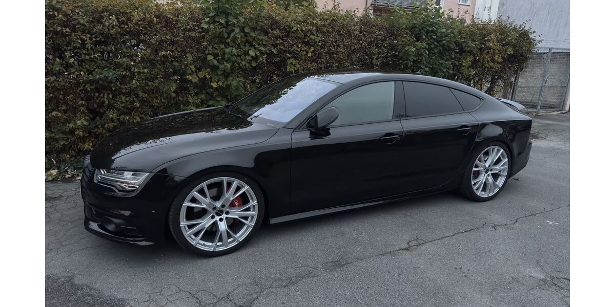 Audi A7 155.000 km 24.800 € Solingen 42657