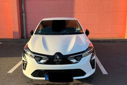 Mitsubishi Colt 54.000 km 15.000 &euro; Köln 50996