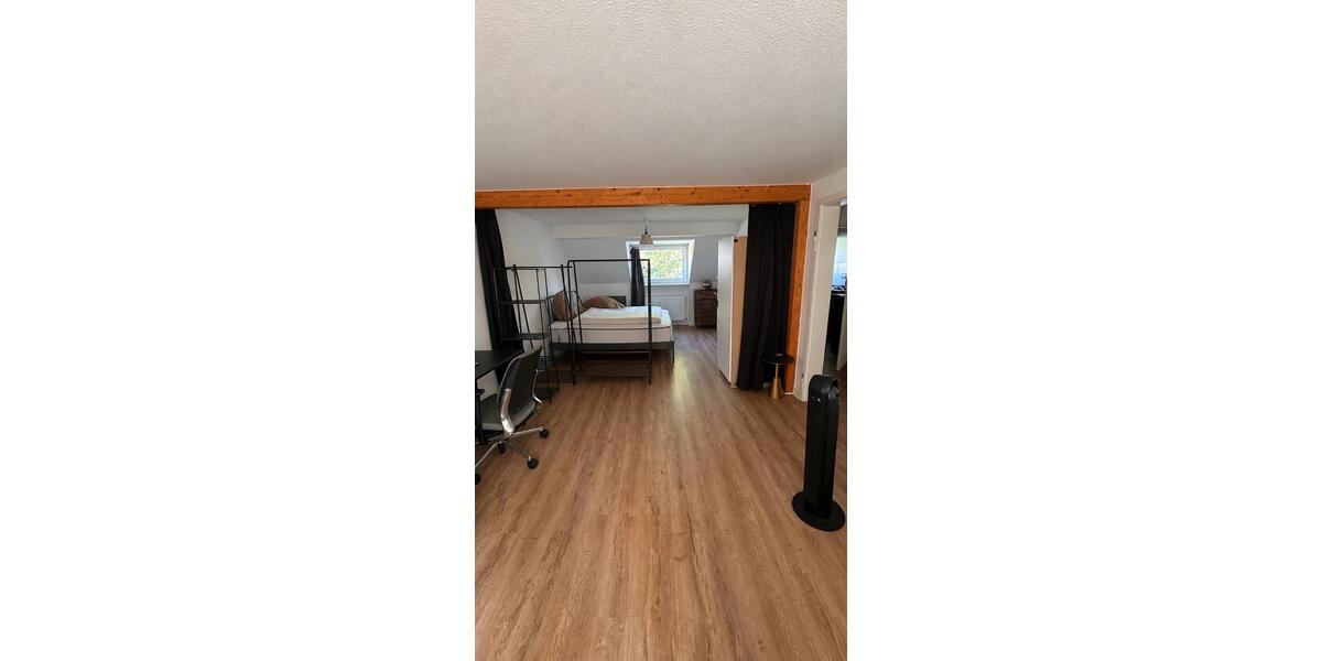Dachgeschoßwohnung Düsseldorf Stadtbezirk 5 - 1 Zimmer, 40 m&sup2;, 800&euro; | Angebot:27598808