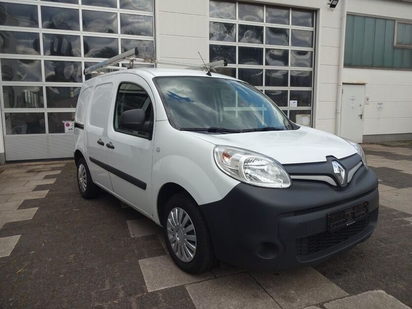 Renault Kangoo 128.321 km 10.115 € Essen 45307