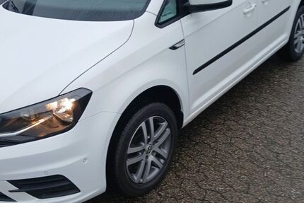 VW Caddy 118.000 km 18.900 € Wuppertal 42279
