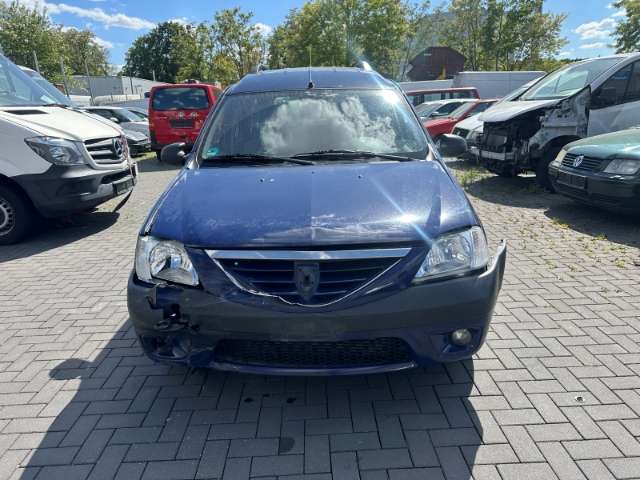 Dacia Logan 204.405 km 1.222 € Köln 51107