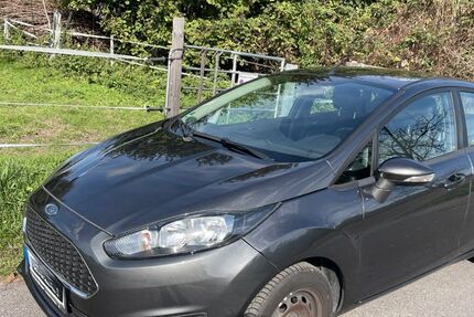 Ford Fiesta 124.800 km 5.700 &euro; Leverkusen 51381