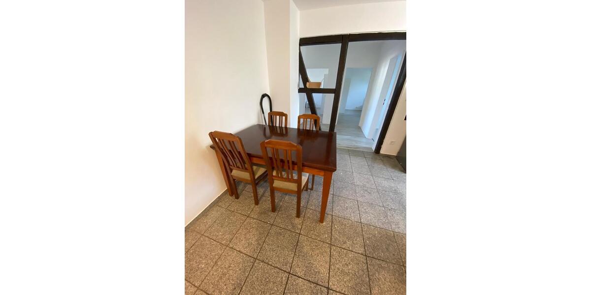 Etagenwohnung Velbert - 4 Zimmer, 90 m&sup2;, 1.120&euro; | Angebot:24829698
