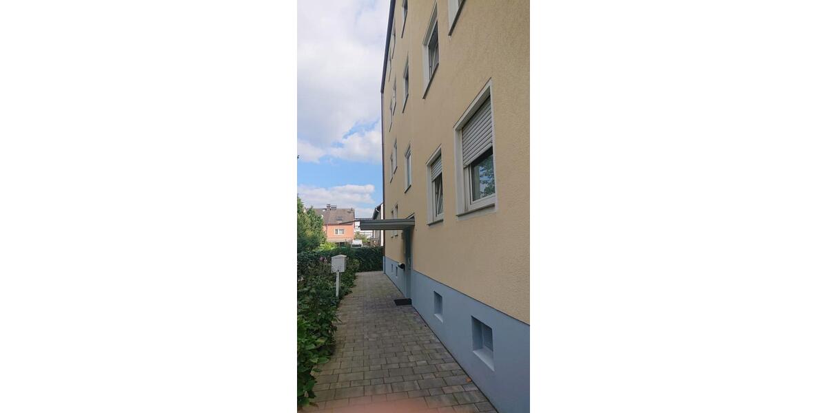 Hochparterre Leverkusen Bürrig - 3 Zimmer, 7 m&sup2;, 195.000&euro; | Angebot:27472222