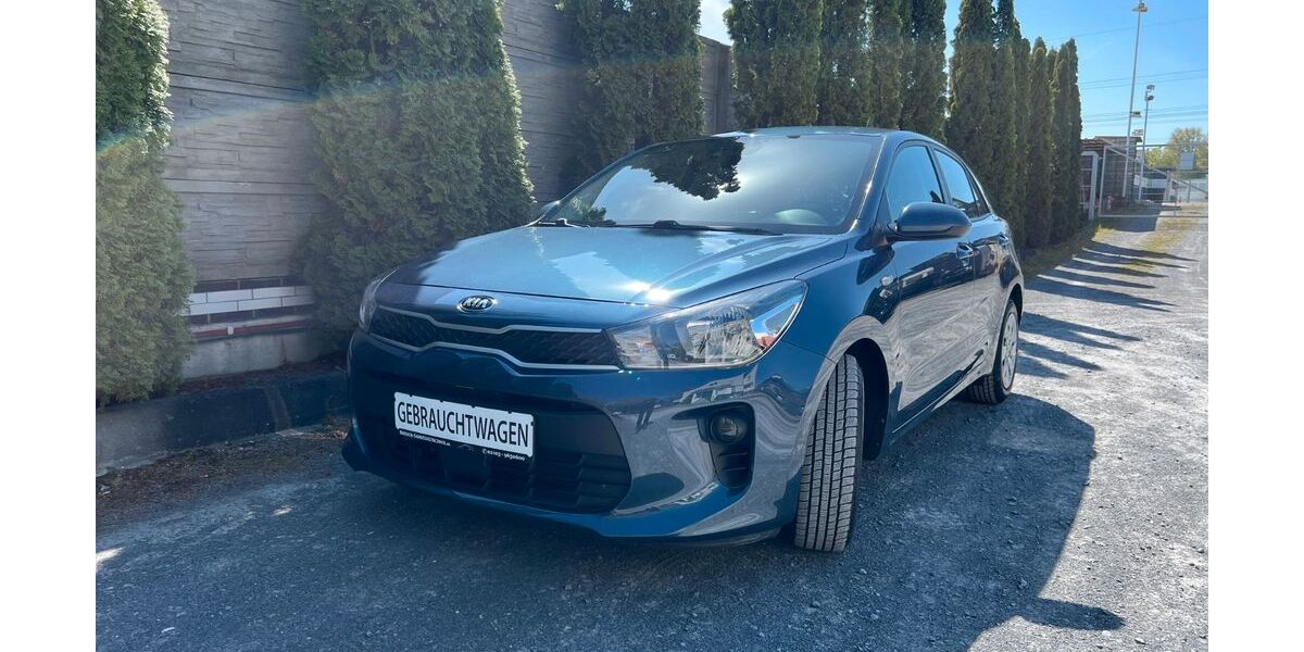 Kia Rio 99.309 km 8.500 &euro; Hilden 40721