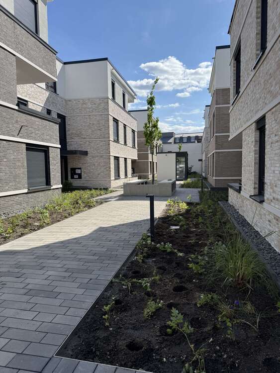 Wohnung zum Kaufen in Düsseldorf 681.900 € 91 m²