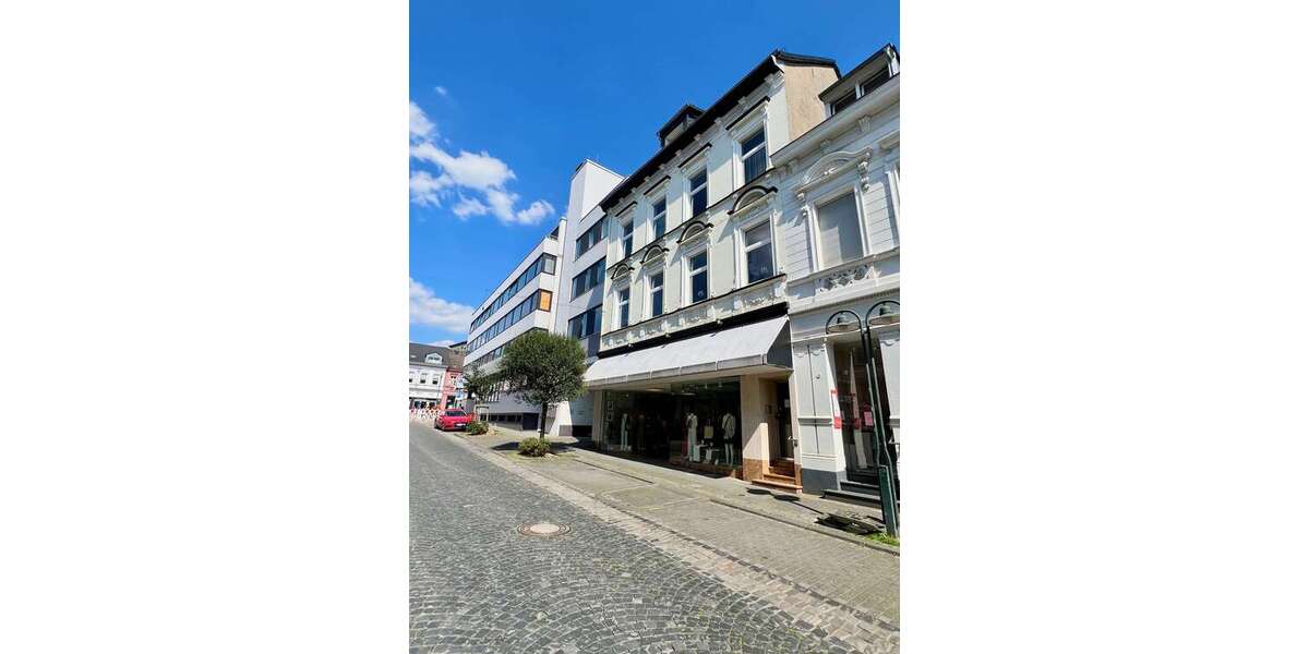 Einfamilienhaus Solingen Ohligs - 15 Zimmer, 262 m&sup2;, 749.000&euro; | Angebot:23360290