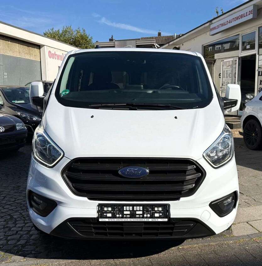Ford Transit Custom 182.000 km 24.999 € Köln 51065