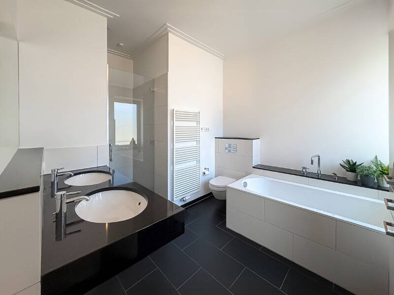 Lichtdurchflutete 3-Zimmer Wohnung im Gerling-Quartier