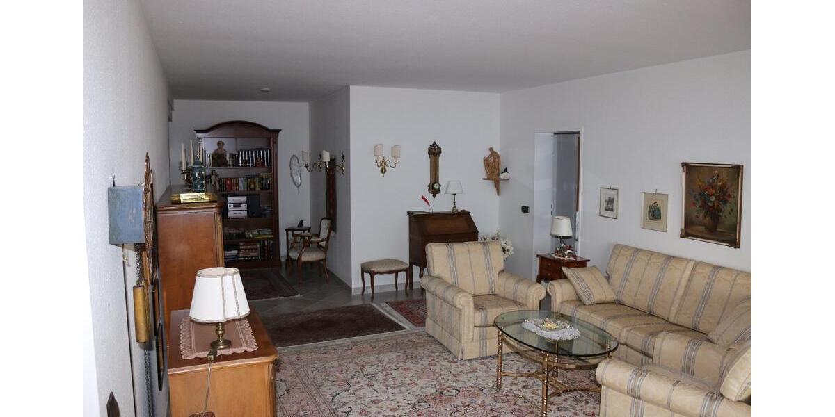 Etagenwohnung Leverkusen Bergisch Neukirchen - 4 Zimmer, 126 m&sup2;, 360.000&euro; | Angebot:23386829