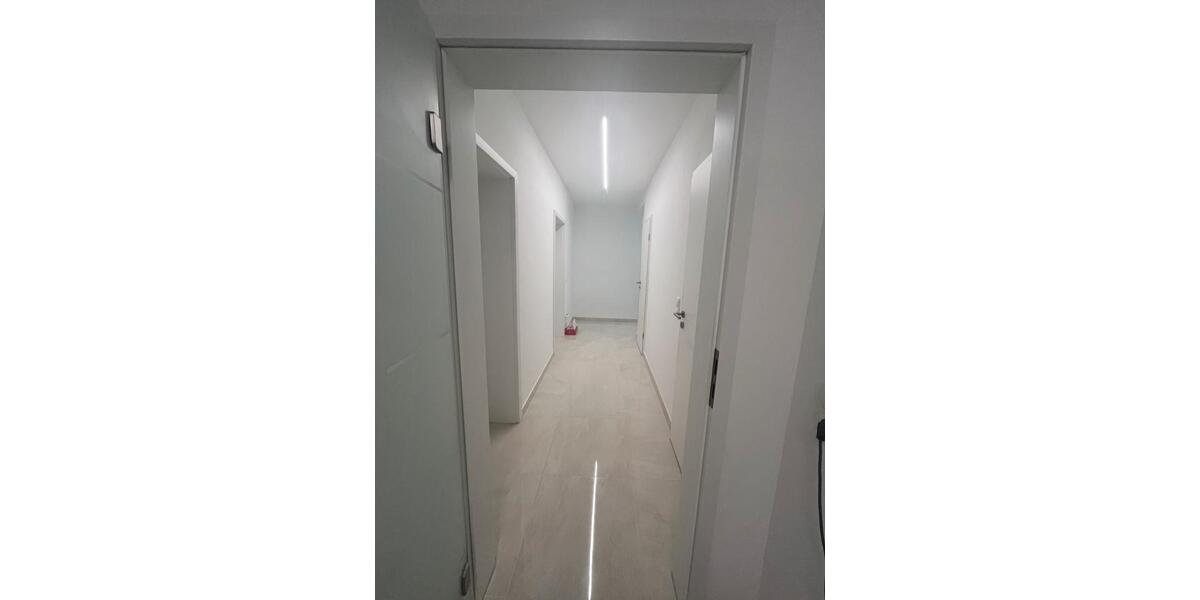 Etagenwohnung Solingen Central - 3 Zimmer, 60 m&sup2;, 865&euro; | Angebot:24522724