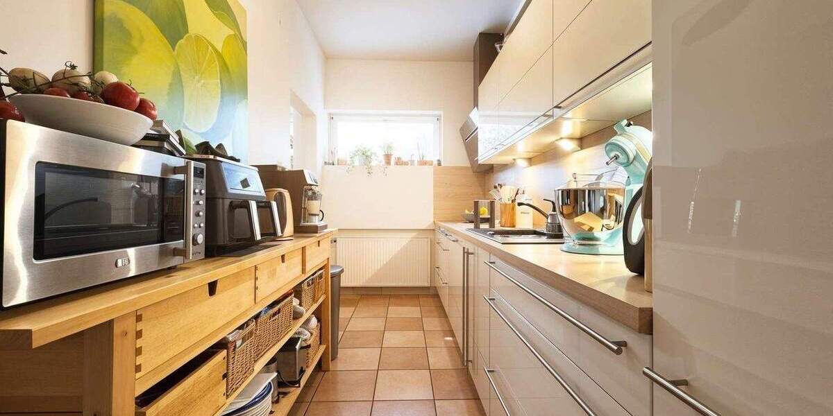 Reihenmittelhaus Köln Neuehrenfeld - 4 Zimmer, 95 m&sup2;, 829.000&euro; | Angebot:25678049