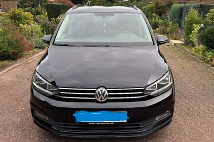 VW Touran 299.000 km 9.100 &euro; Velbert 42549