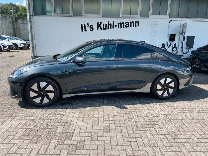 IONIQ 6