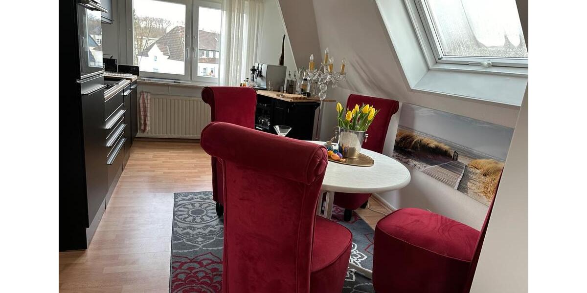 Dachgeschoßwohnung Sprockhövel - 3 Zimmer, 65 m&sup2;, 895&euro; | Angebot:24550940