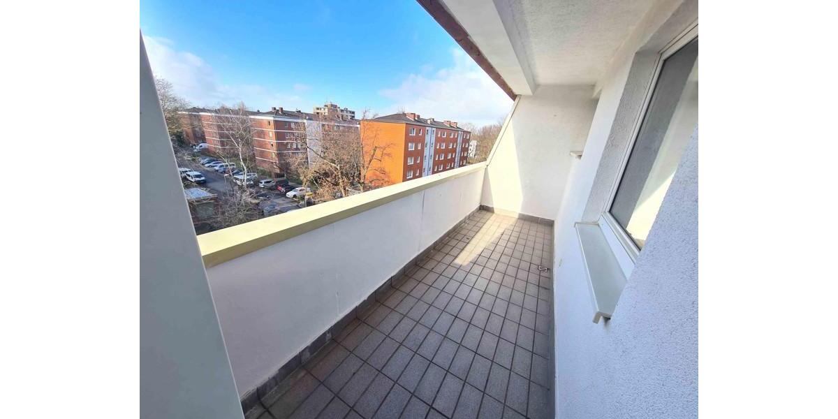 Etagenwohnung Neuss Furth-Mitte - 3 Zimmer, 75 m&sup2;, 910&euro; | Angebot:24634689