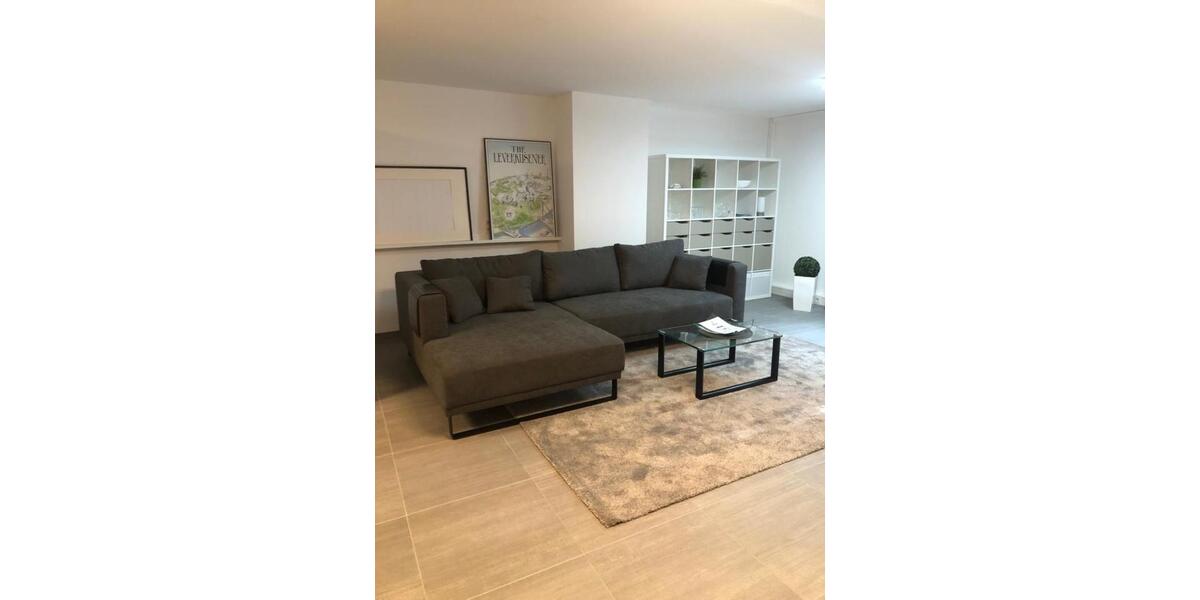 Etagenwohnung Leverkusen Bürrig - 1 Zimmer, 58 m&sup2;, 950&euro; | Angebot:24573881
