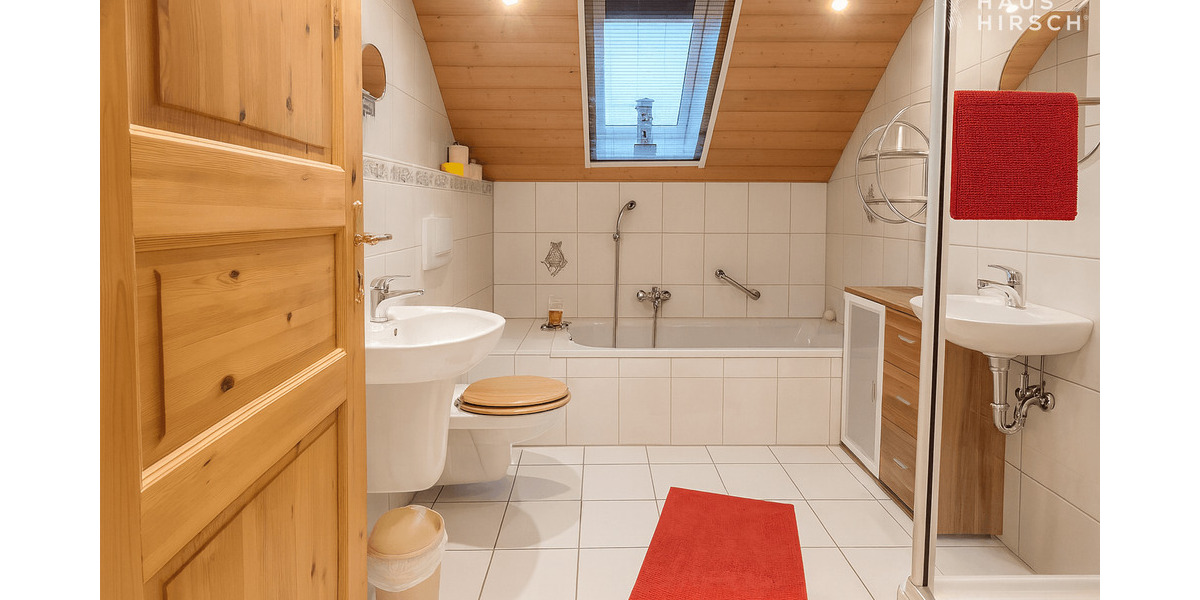 Doppelhaushälfte Burscheid - 5 Zimmer, 106 m&sup2;, 399.000&euro; | Angebot:25683094