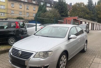 VW Passat 176.000 km 4.000 € Essen 45143