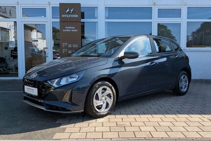 Hyundai i20 5.873 km 17.485 &euro; Leverkusen 51373