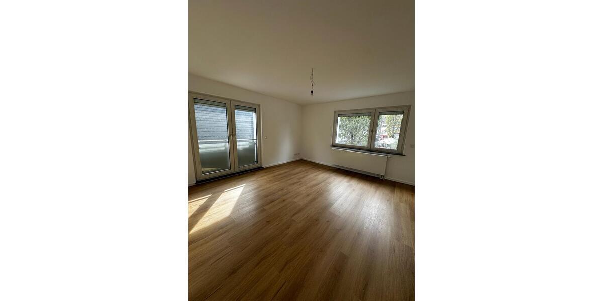 Etagenwohnung Wuppertal Gemarkung Ronsdorf - 2 Zimmer, 69 m&sup2;, 709&euro; | Angebot:24715790