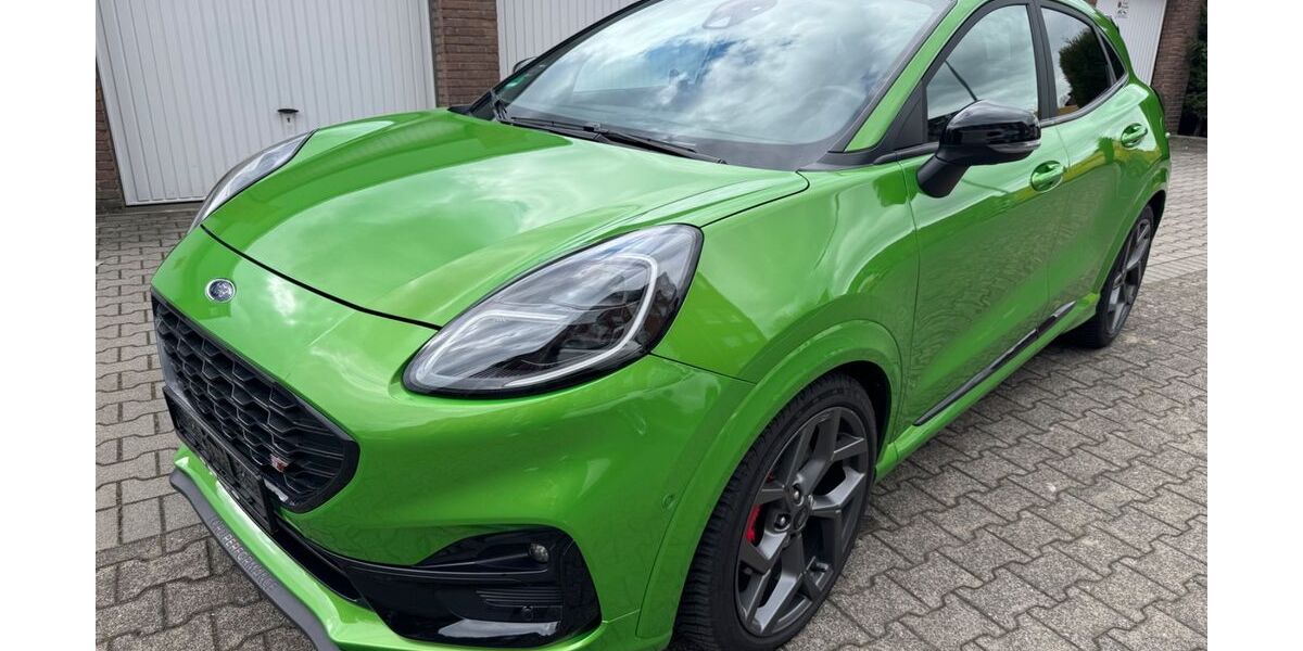 Ford Puma 71.000 km 18.990 &euro; Neuss 41462