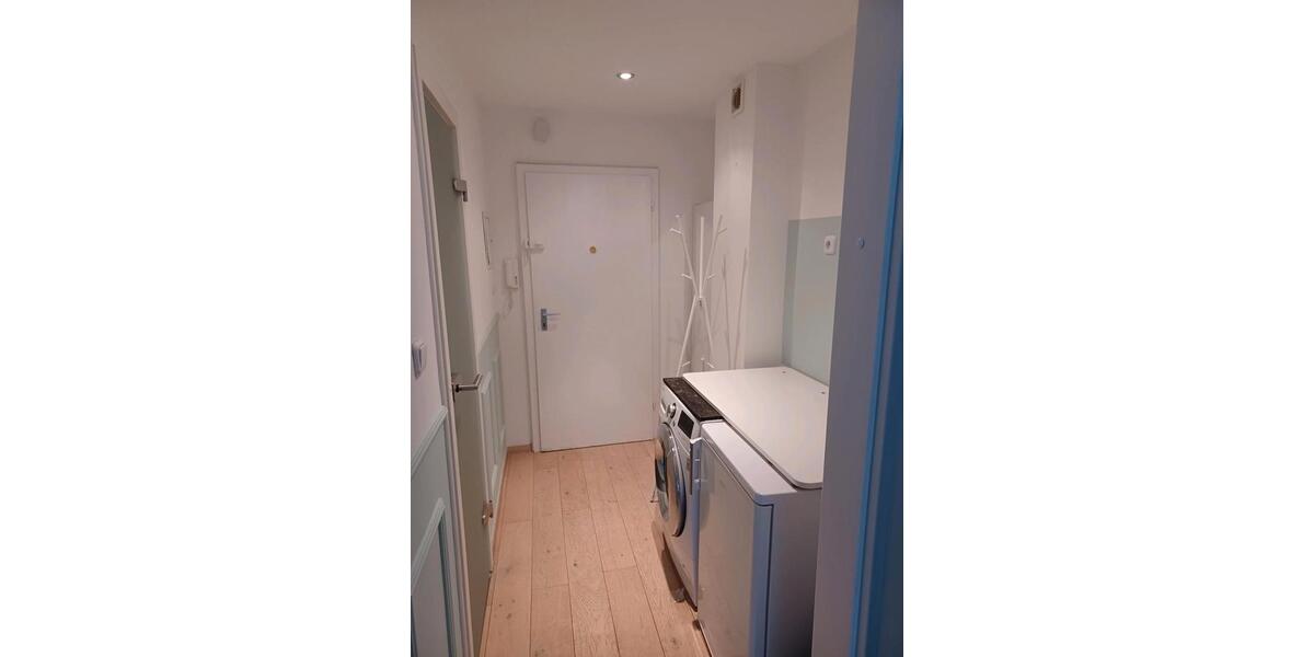 Etagenwohnung Düsseldorf Pempelfort - 1 Zimmer, 20 m&sup2;, 1.250&euro; | Angebot:24791754