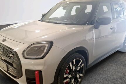 Mini John Cooper Works Countryman 1.300 km 52.485 &euro; Düsseldorf 40237