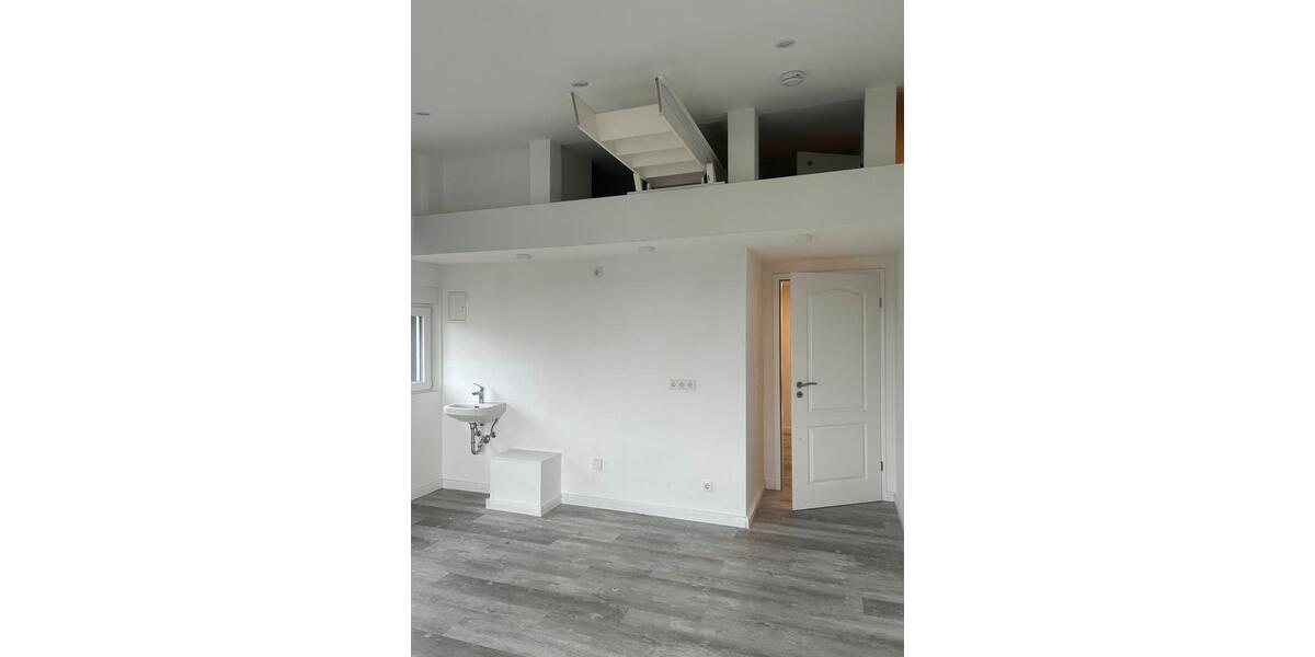 Dachgeschoßwohnung Remscheid Remscheid-Süd - 3 Zimmer, 61 m&sup2;, 783&euro; | Angebot:24854725