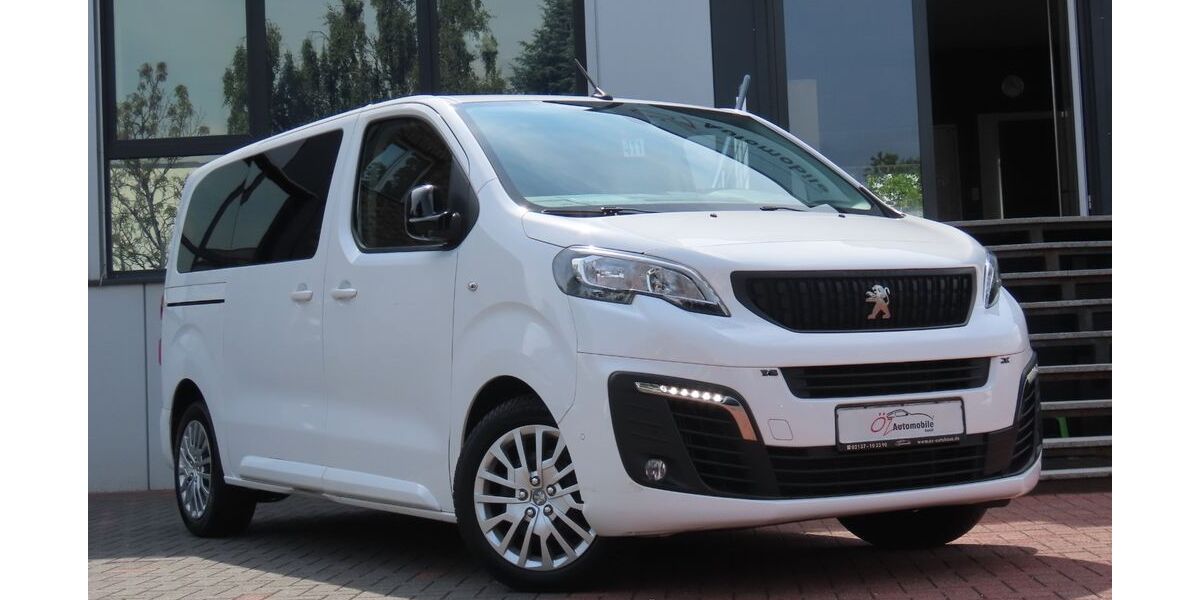Peugeot Traveller 68.614 km 24.900 € Neuss 41469