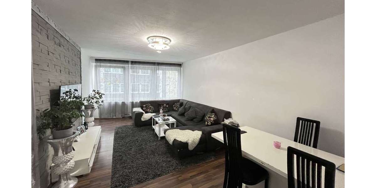 Etagenwohnung Düsseldorf Friedrichstadt - 3 Zimmer, 81 m&sup2;, 269.000&euro; | Angebot:26615741