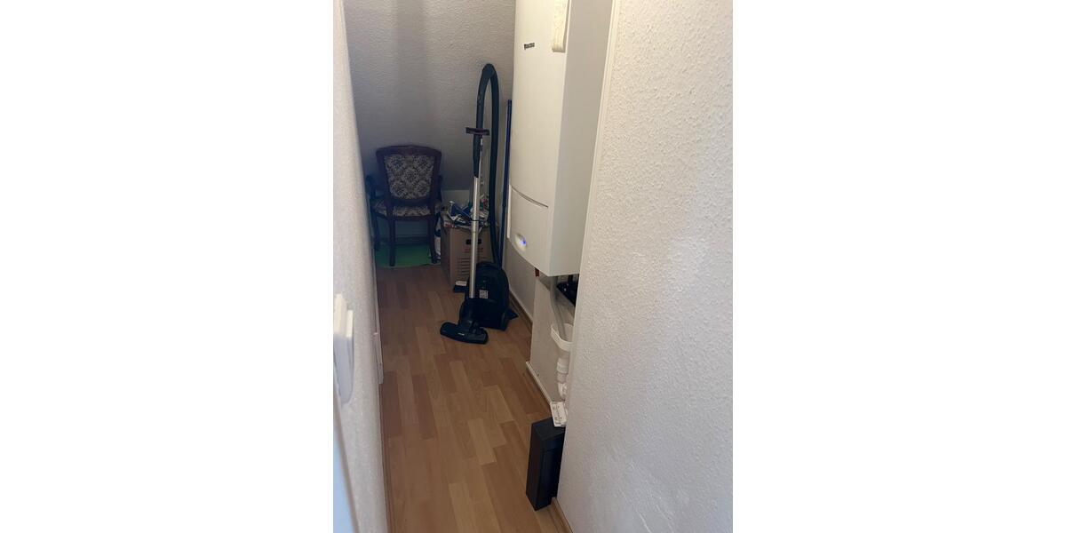 Dachgeschoßwohnung Köln Mülheim - 1 Zimmer, 44 m&sup2;, 660&euro; | Angebot:27625489