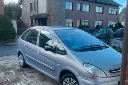 Citroen Xsara Picasso 176.000 km 1.700 &euro; Wuppertal 42289