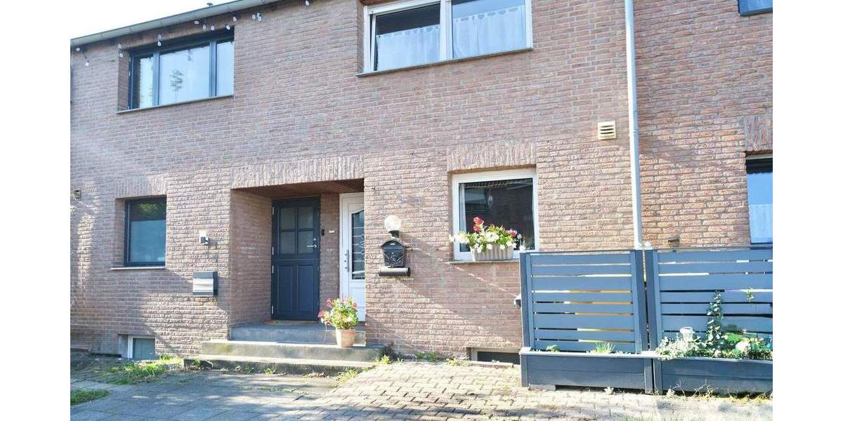 Reihenmittelhaus Neuss Gnadental - 5 Zimmer, 79 m&sup2;, 349.000&euro; | Angebot:24825870