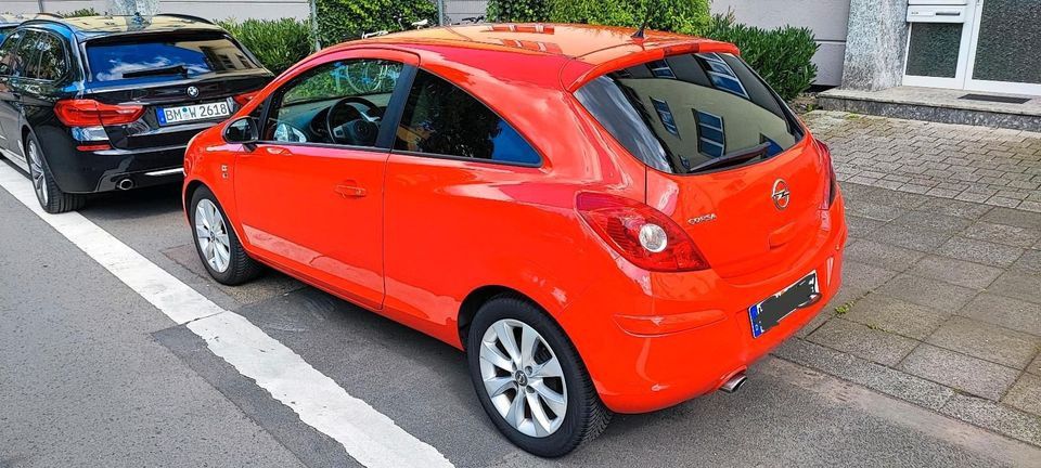 Opel Corsa 117.000 km 4.900 &euro; Köln 50829