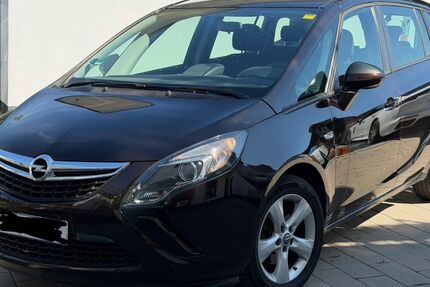 Opel Zafira 134.500 km 5.900 &euro; Köln 51107