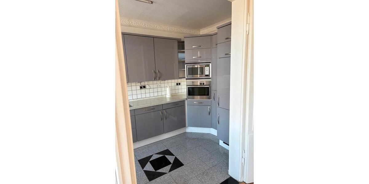 Etagenwohnung Remscheid Lüttringhausen - 3 Zimmer, 87 m&sup2;, 550&euro; | Angebot:25944928