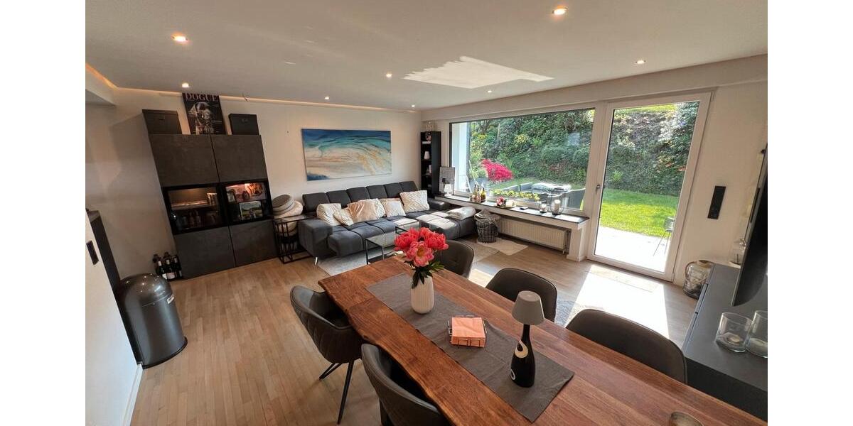 Hochparterre Velbert Langenberg - 3 Zimmer, 96 m&sup2;, 289.000&euro; | Angebot:27290685