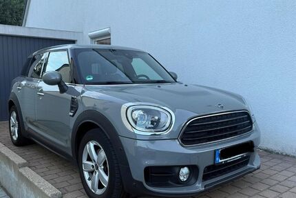 Mini Countryman D (Cooper) 87.000 km 17.900 &euro; Düsseldorf 40479