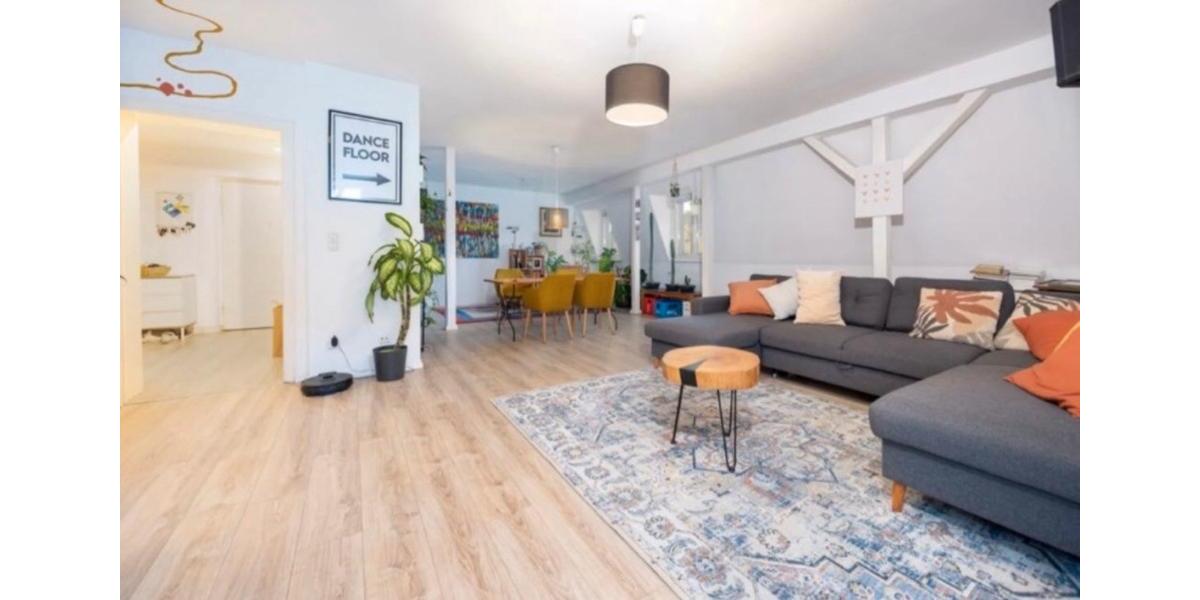 Etagenwohnung Köln Mülheim - 3 Zimmer, 125 m&sup2;, 2.100&euro; | Angebot:24748709