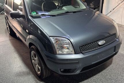 Ford Fusion 133.000 km 2.500 &euro; Schwelm 58332