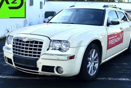 Chrysler 300C 296.566 km 4.980 &euro; Düsseldorf 40229