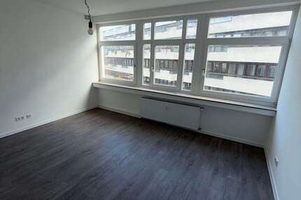 Wohnung Wuppertal Elberfeld - 3 Zimmer, 59 m&sup2;, 586&euro; | Angebot:24890304